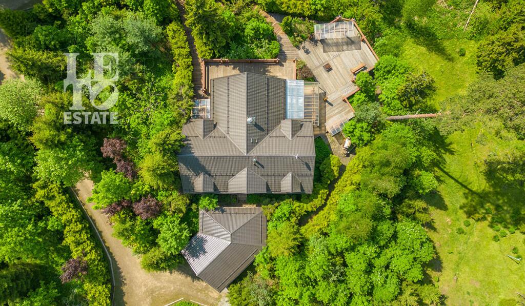 2-этажный коттедж 400 м² с отделкой