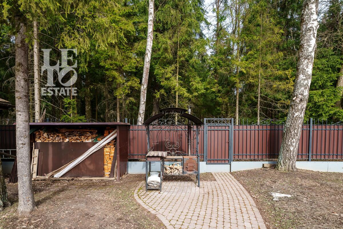 2-этажный коттедж 310.2 м² с отделкой