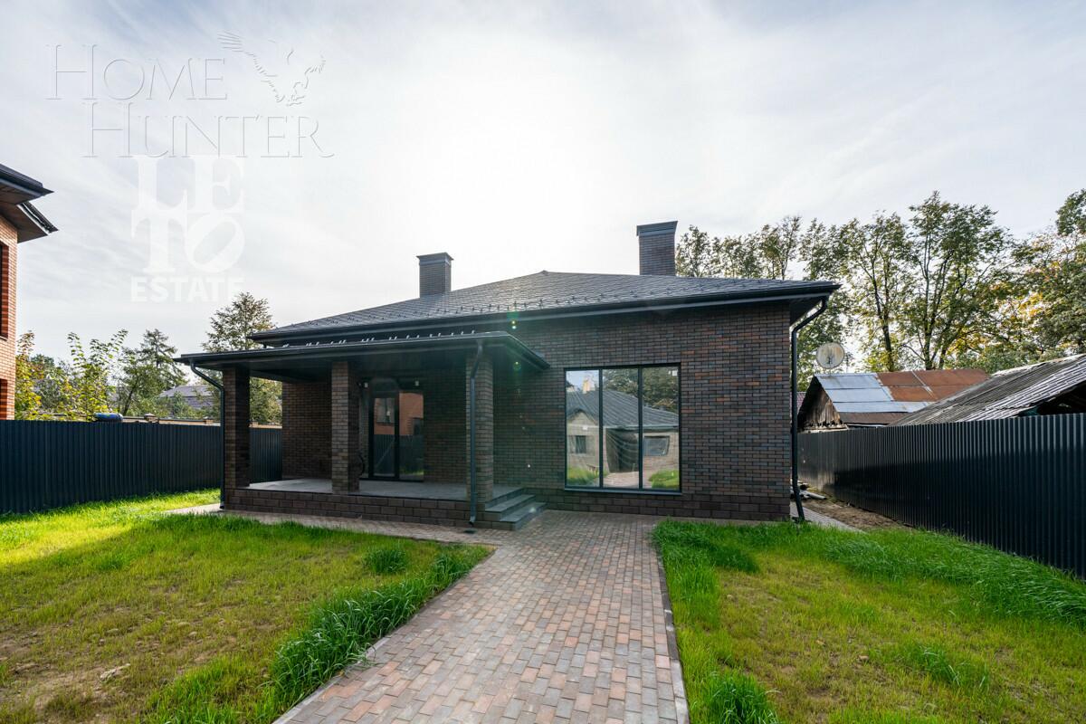 1-этажный коттедж 306.1 м² без отделки