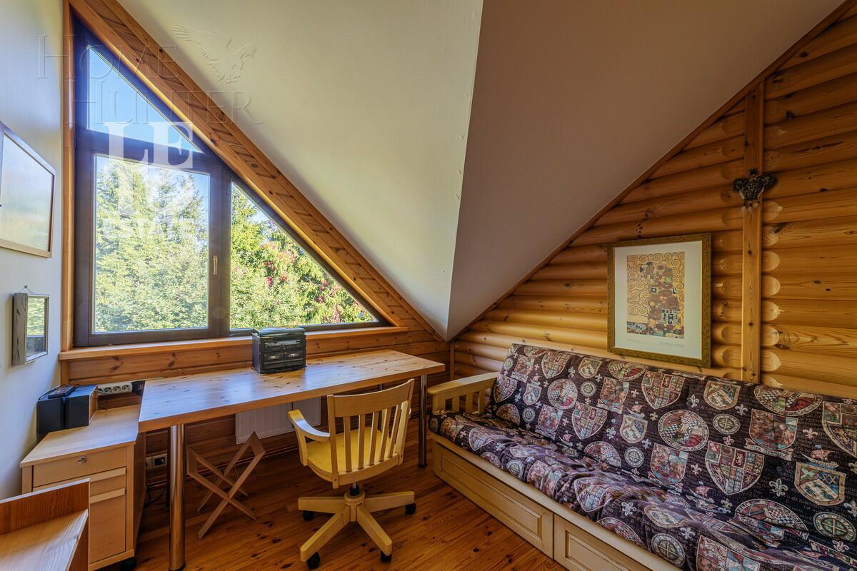 2-этажный коттедж 169.1 м² с отделкой