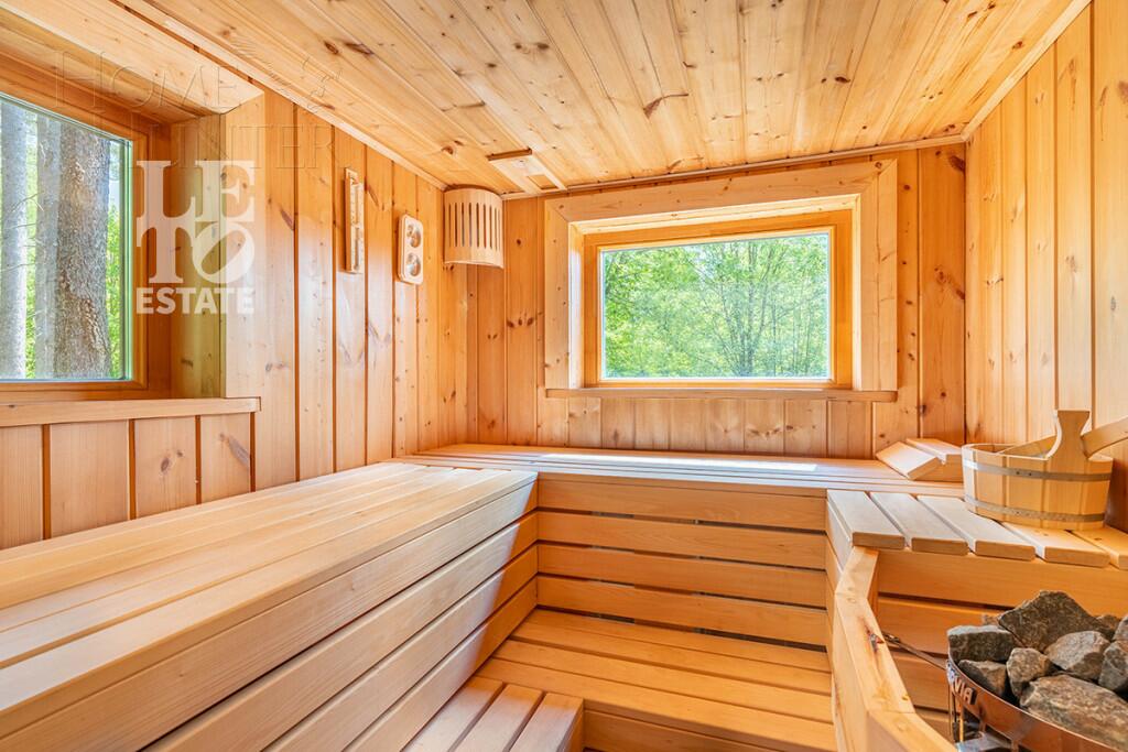 2-этажный коттедж 400 м² с отделкой