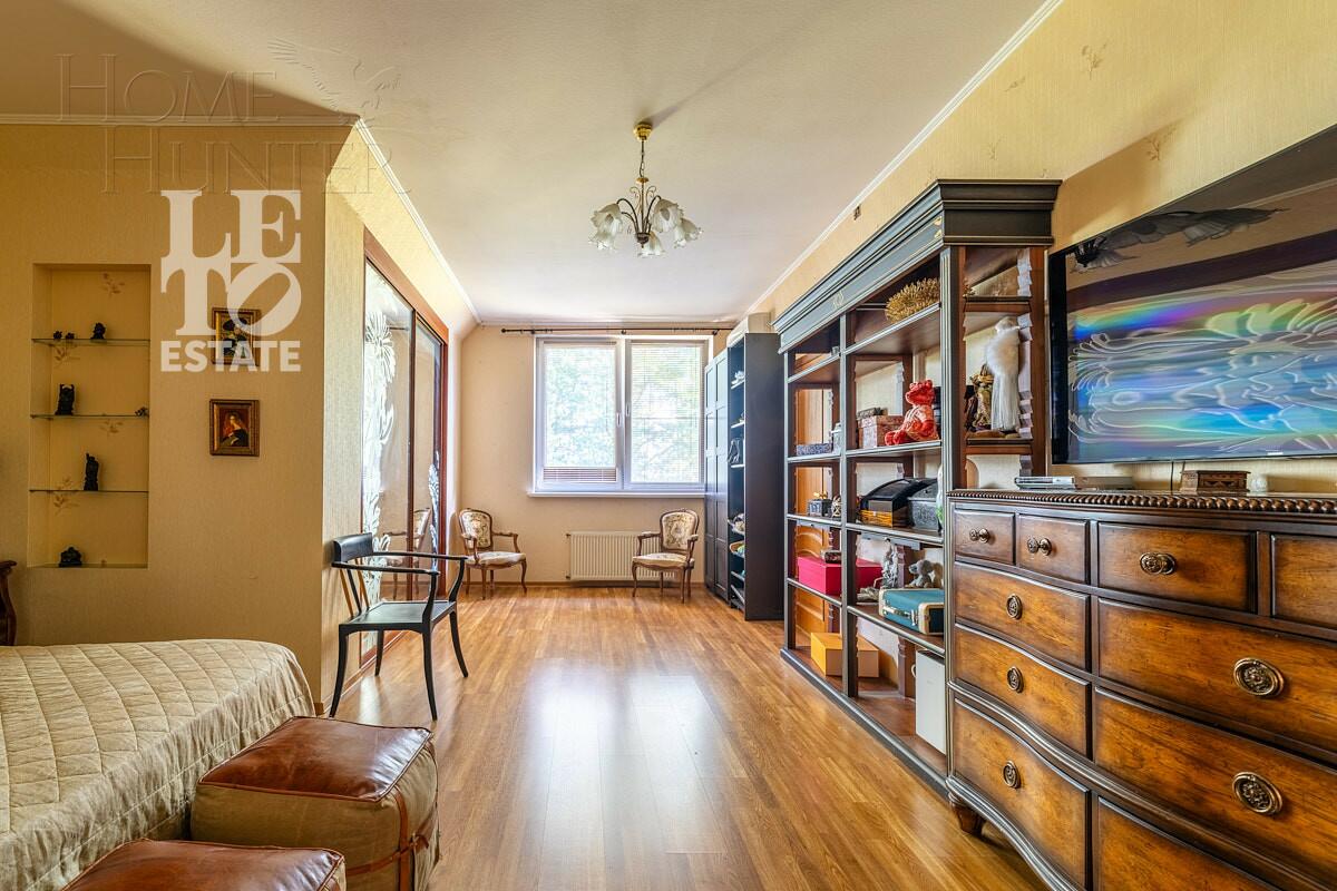 2-этажный коттедж 567 м² с отделкой