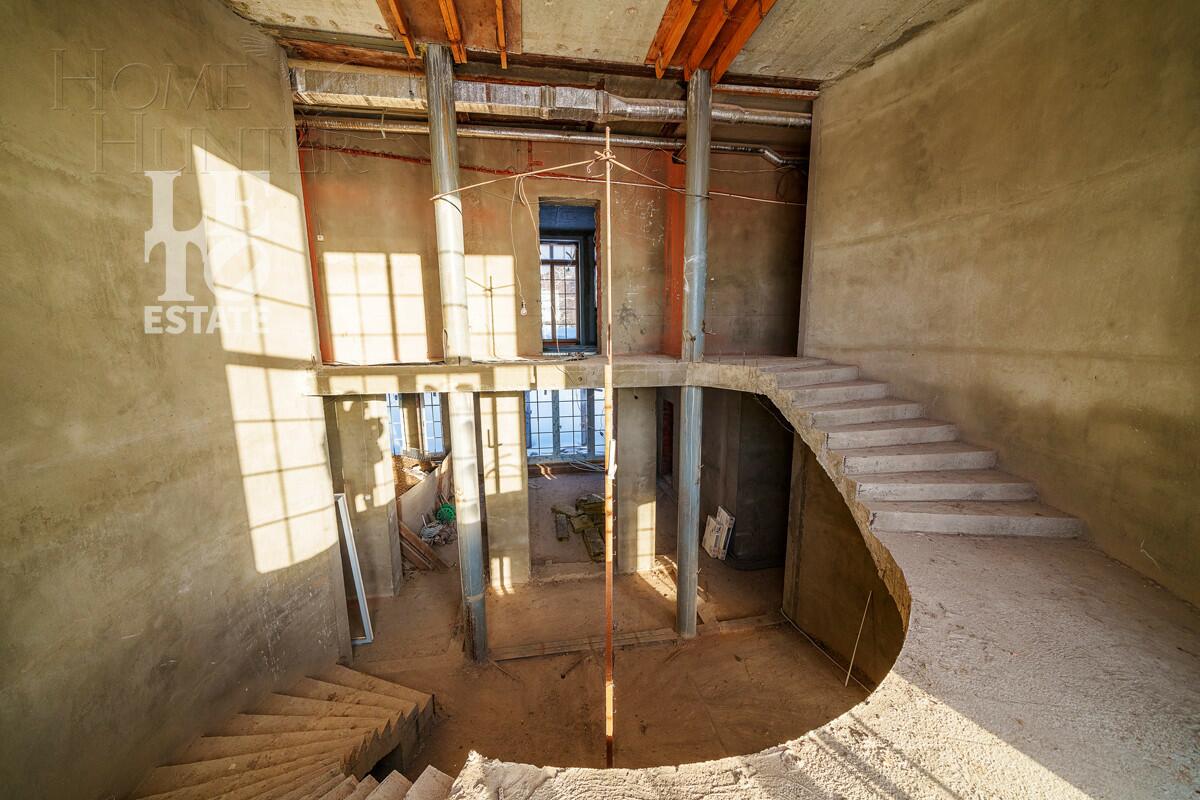 2-этажный коттедж 921 м² без отделки