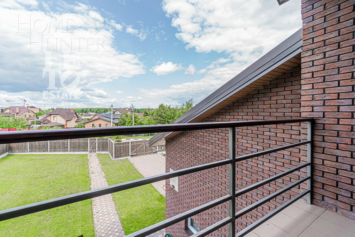 2-этажный коттедж 1 080 м² с отделкой