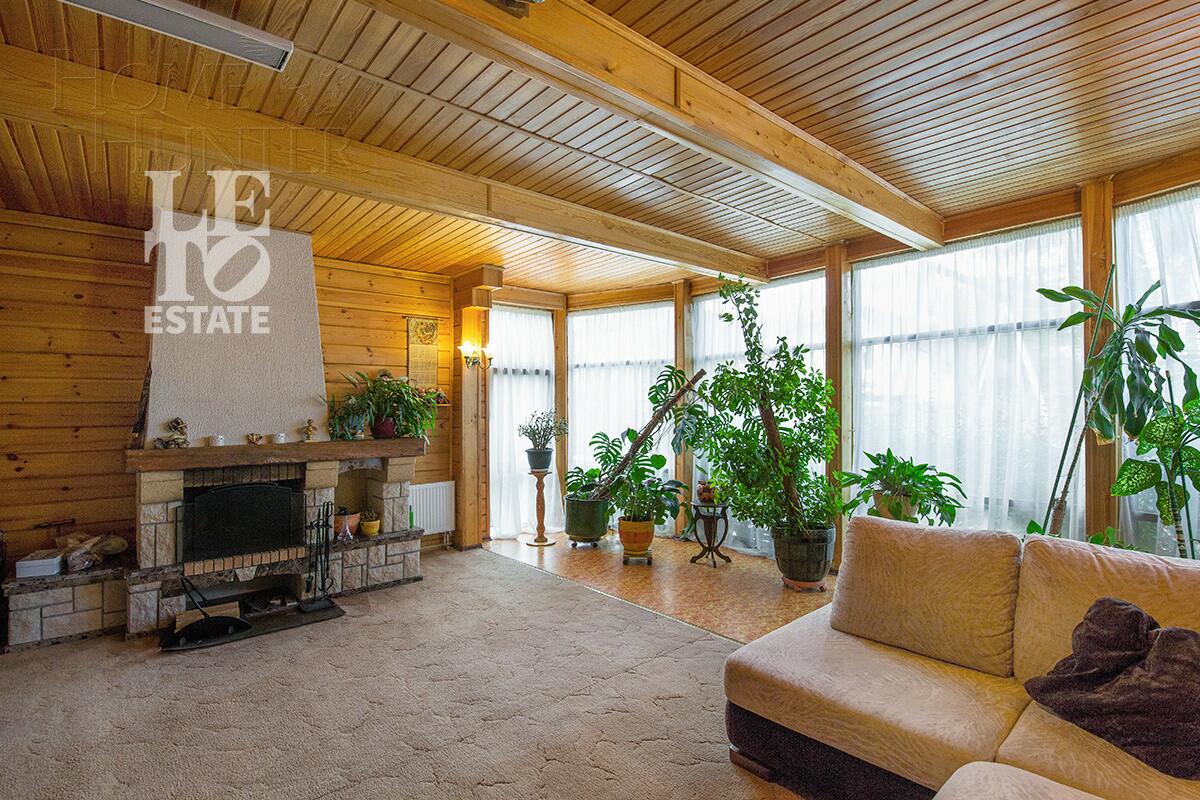 3-этажный коттедж 310 м² с отделкой