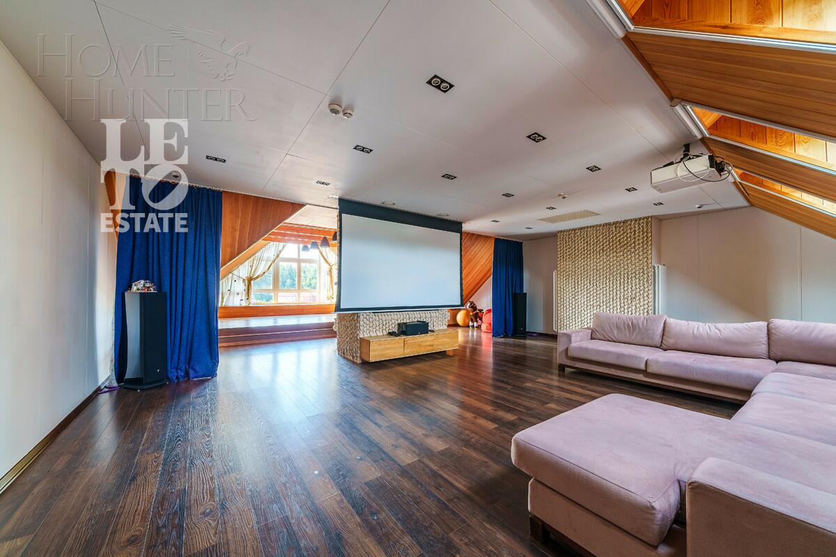 3-этажный коттедж 500 м² с отделкой