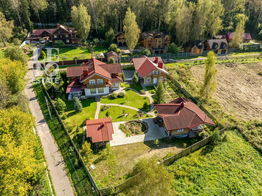 2-этажный коттедж 455 м² с отделкой