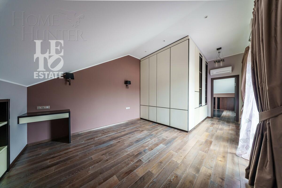 2-этажный коттедж 699 м² с отделкой