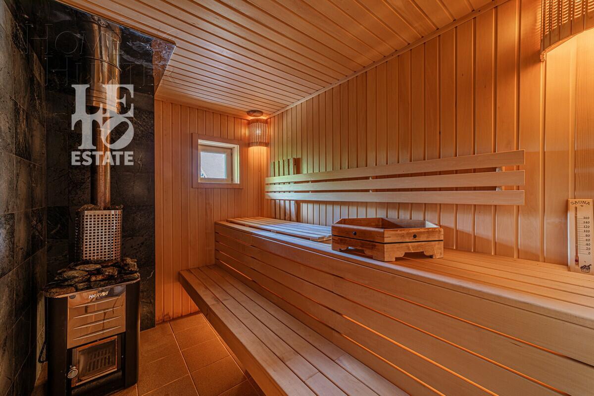 2-этажный коттедж 250.6 м² с отделкой