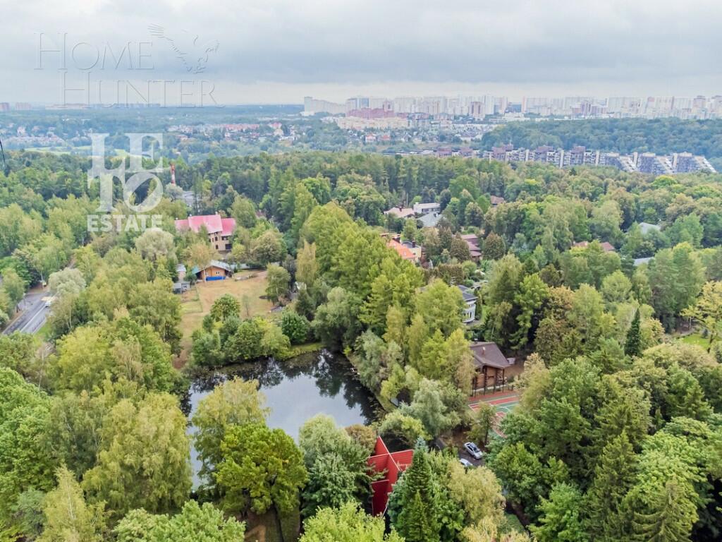 3-этажный коттедж 150 м² с отделкой