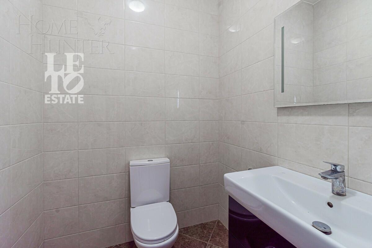 2-этажный коттедж 1 080 м² с отделкой