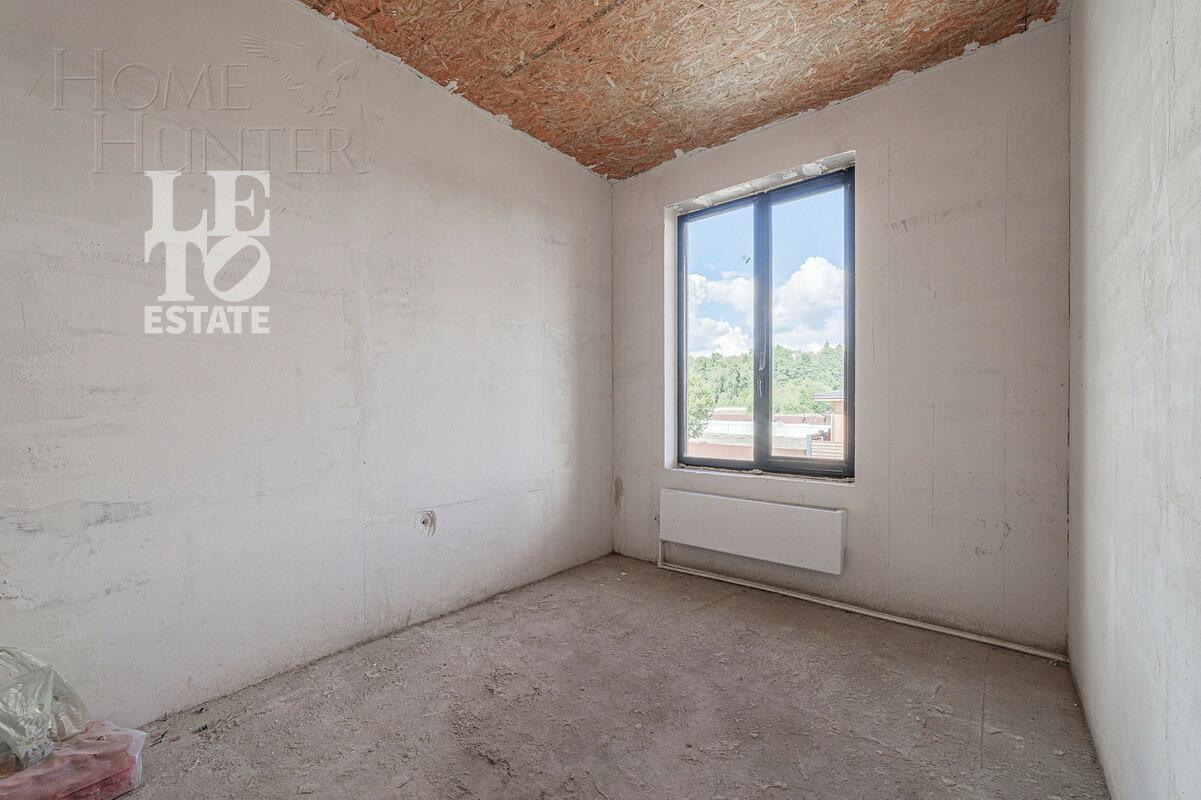 2-этажный коттедж 556.2 м² без отделки