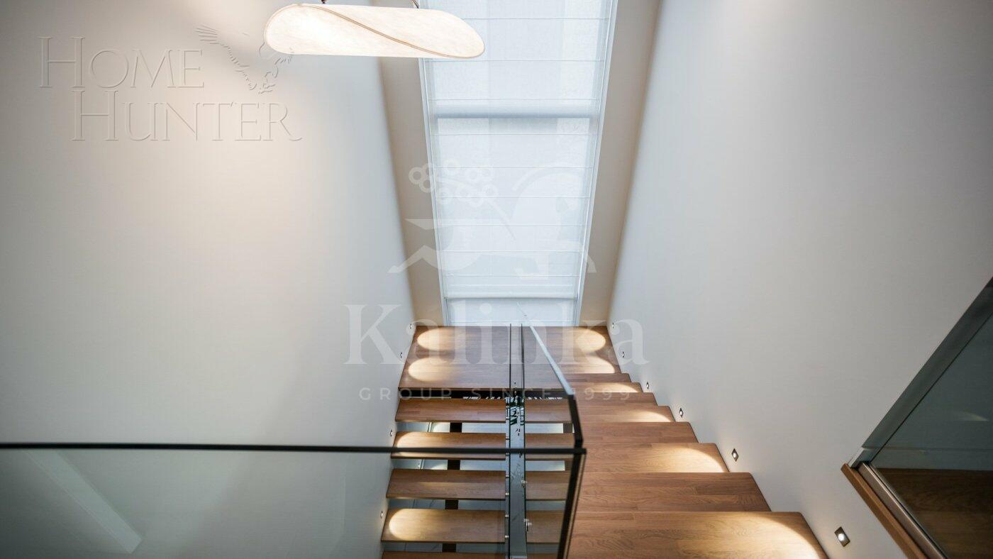 2-этажный коттедж 302 м² с отделкой