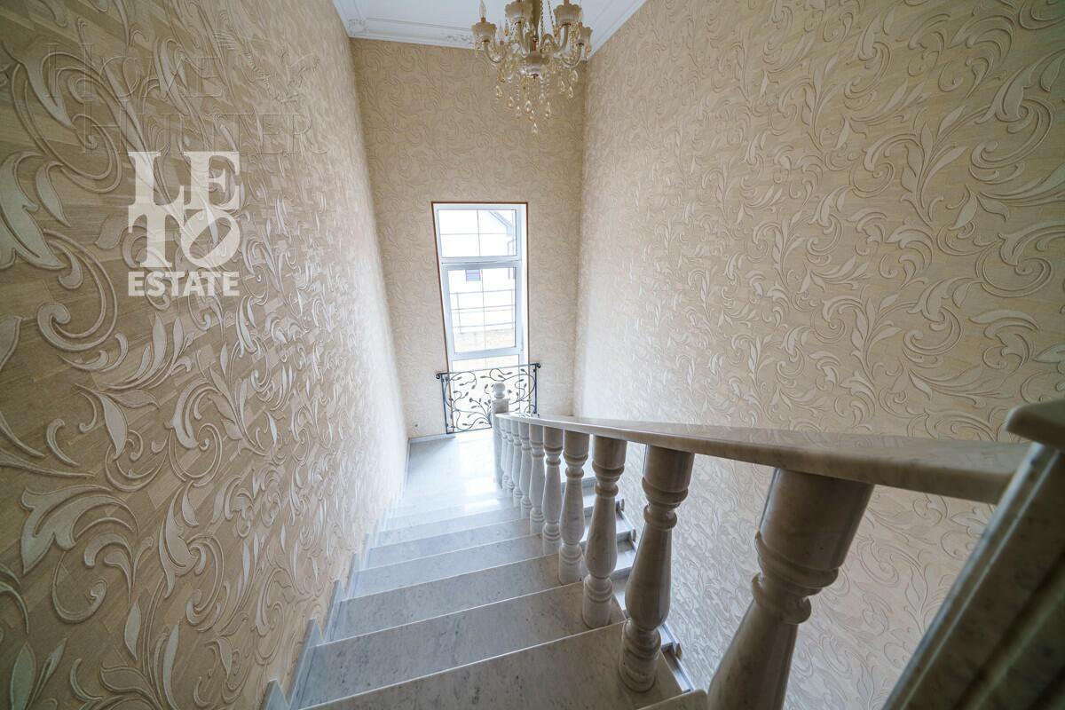 2-этажный коттедж 290 м² с отделкой