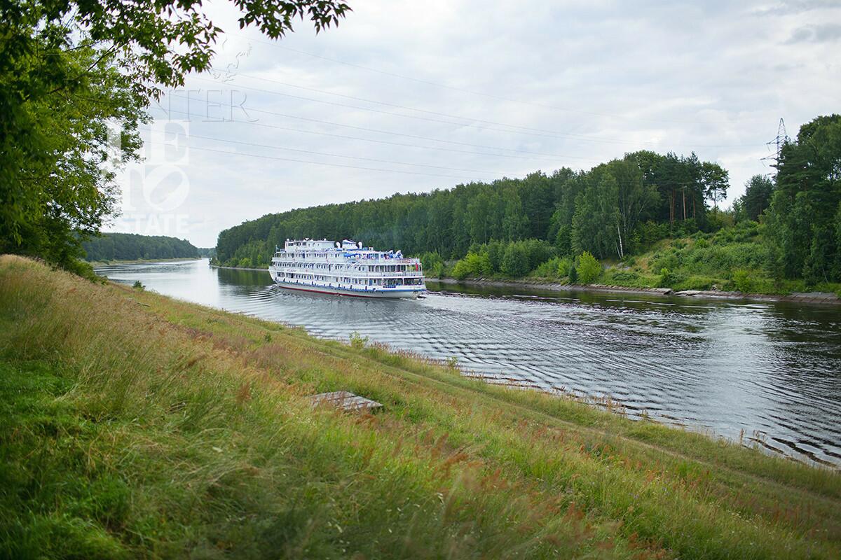 Участок 53.23 сот. в охраняемом поселке