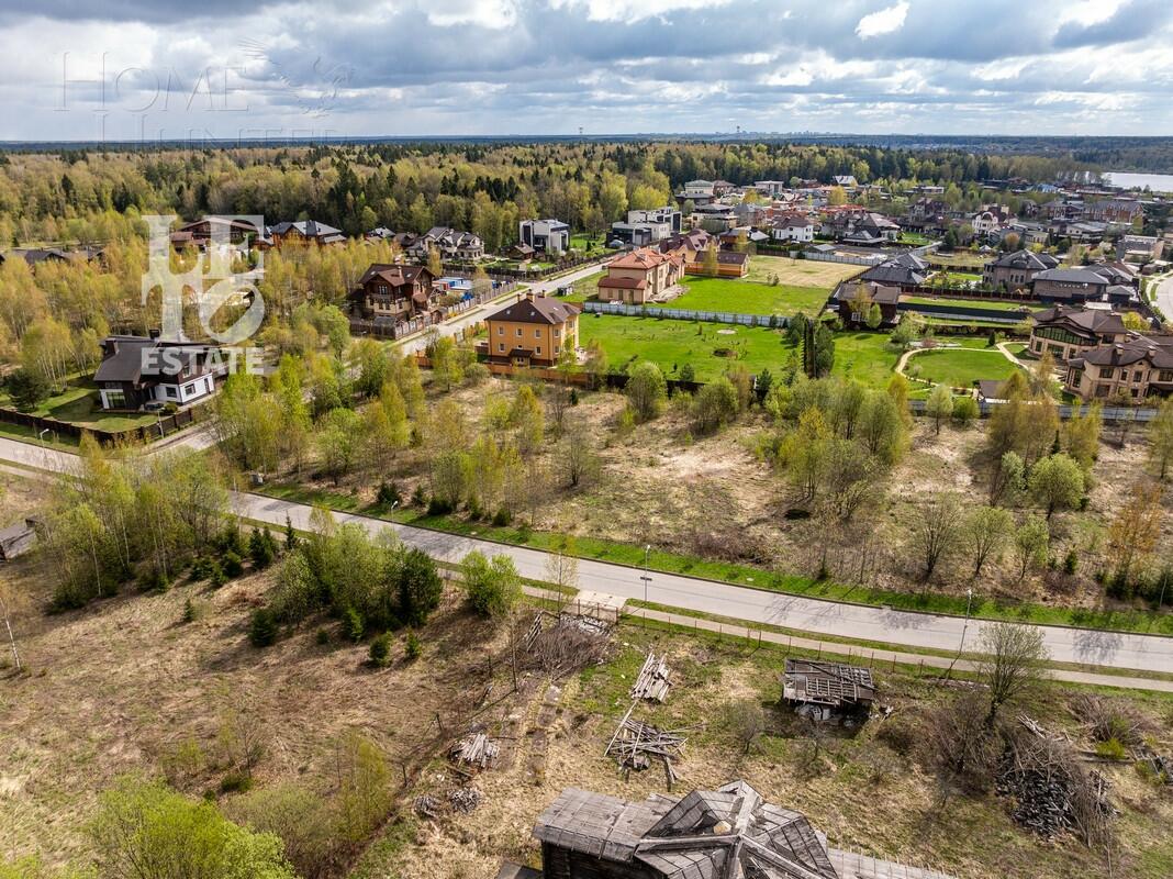 Участок 110.82 сот. в охраняемом поселке