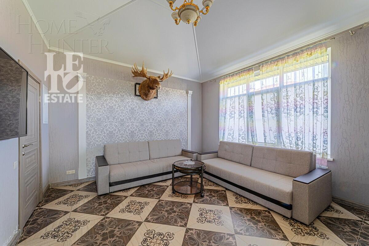 2-этажный коттедж 1 150 м² с отделкой