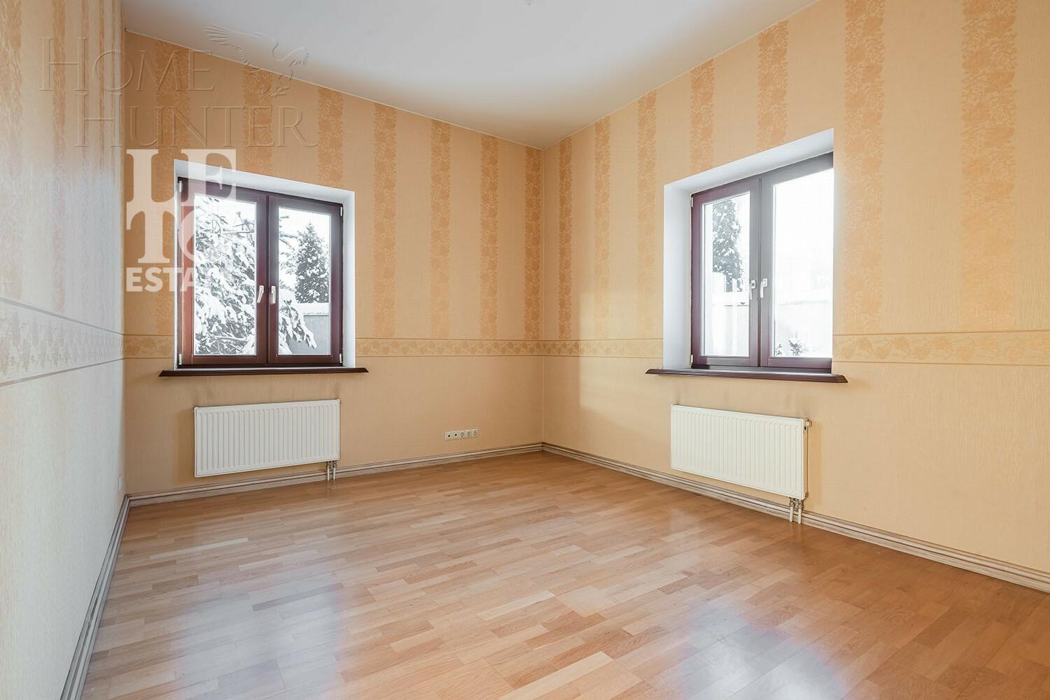 2-этажный коттедж 479.7 м² с отделкой