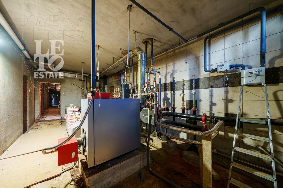 2-этажный коттедж 921 м² без отделки