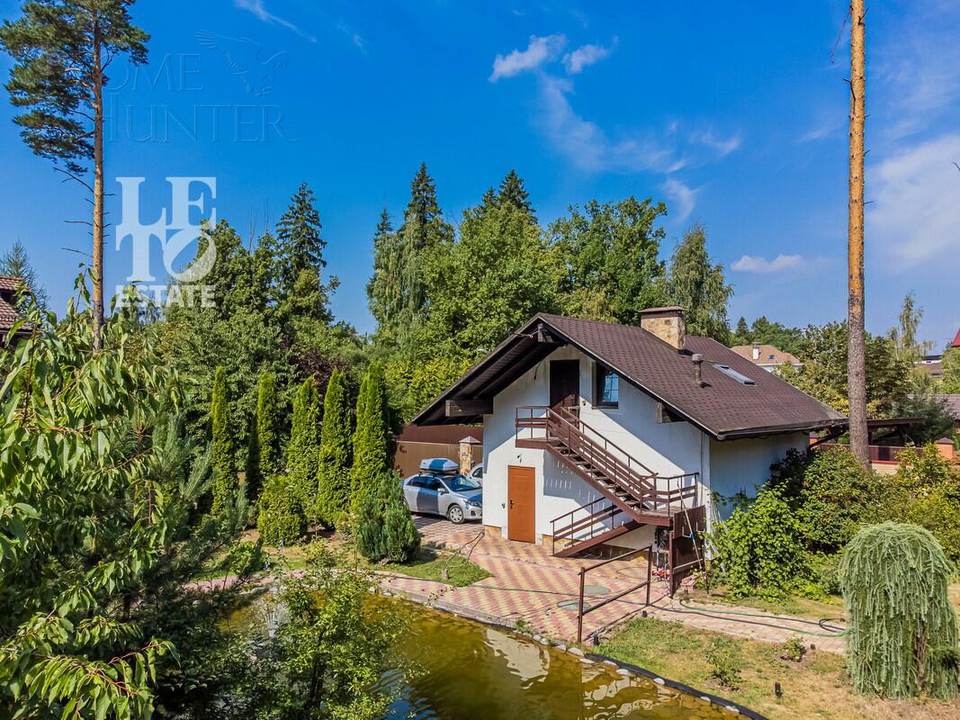 2-этажный коттедж 699.6 м² с отделкой