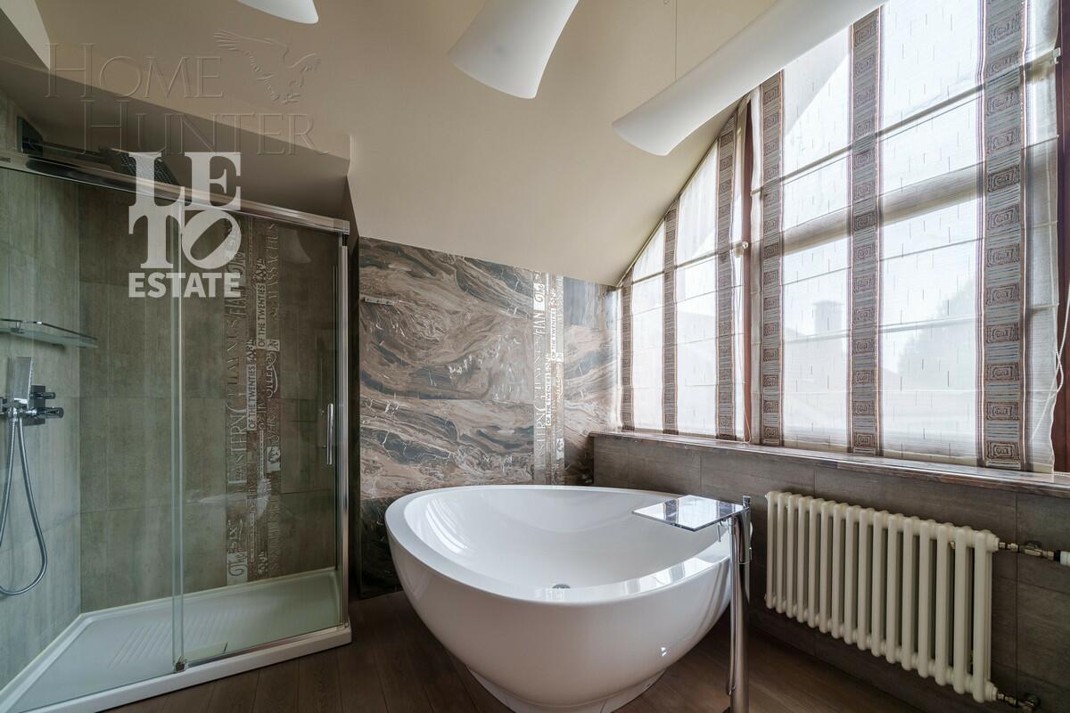 2-этажный коттедж 699 м² с отделкой