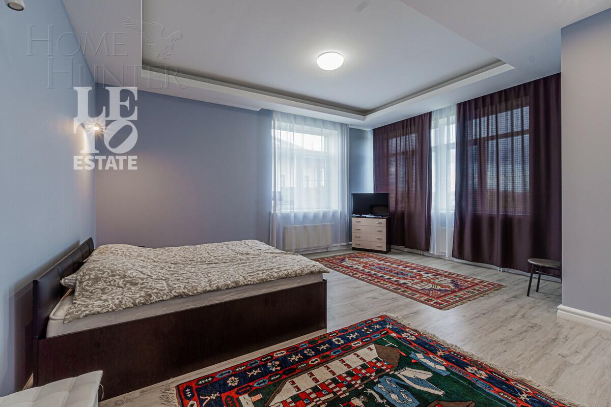 2-этажный коттедж 1 080 м² с отделкой