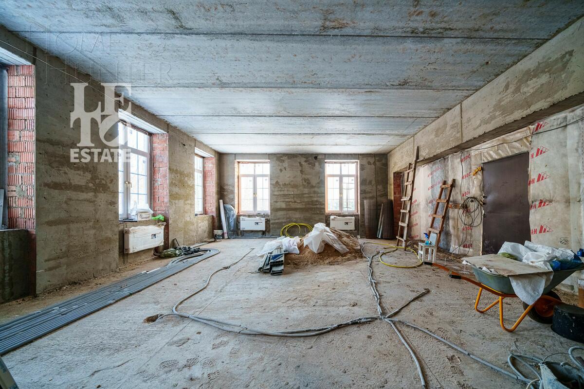 2-этажный коттедж 921 м² без отделки