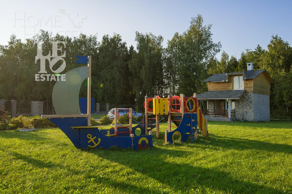 2-этажный коттедж 415 м² с отделкой