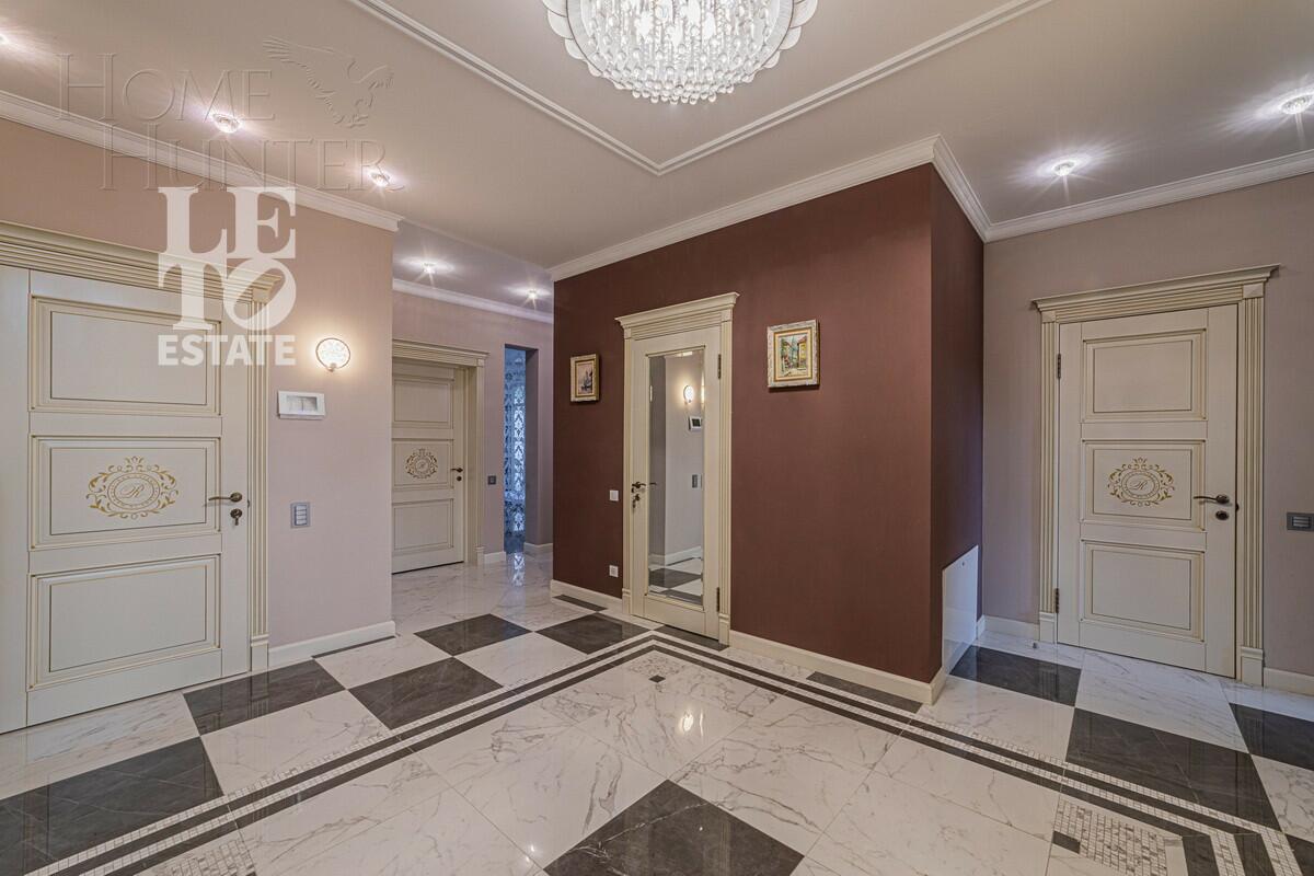 2-этажный коттедж 1 150 м² с отделкой