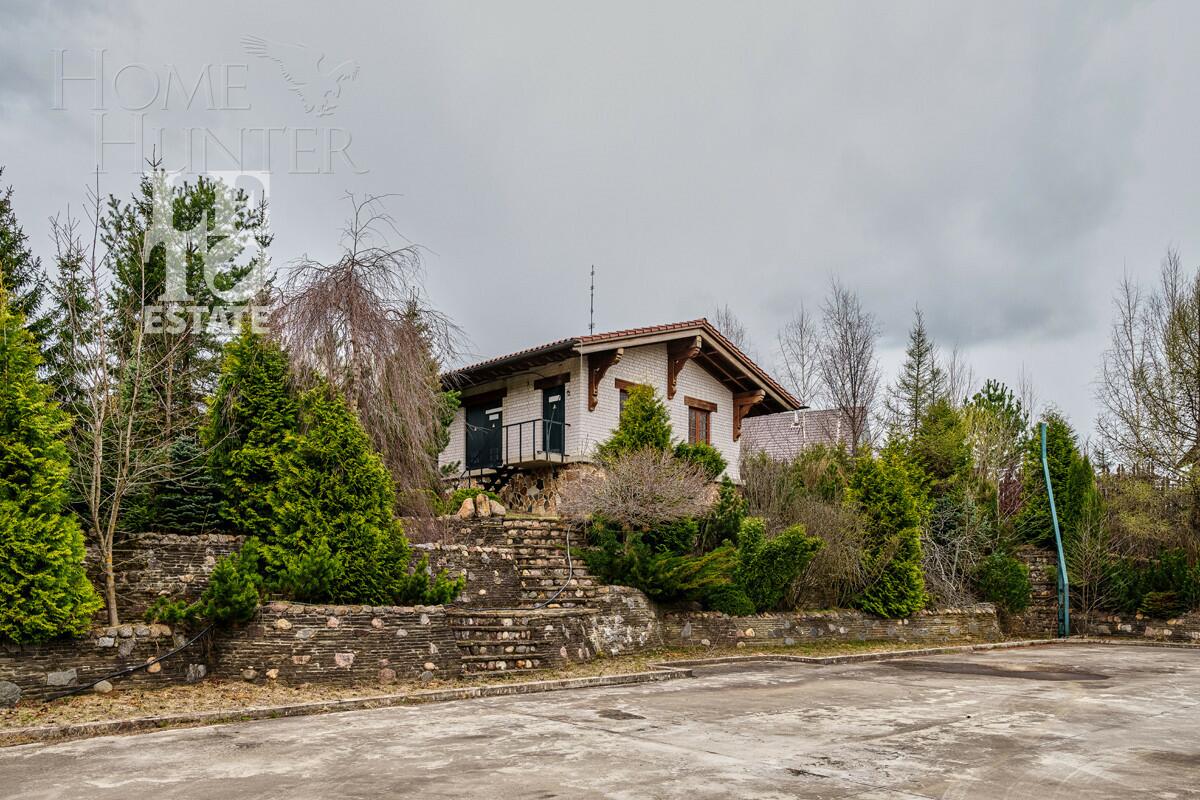 3-этажный коттедж 2 270 м² без отделки