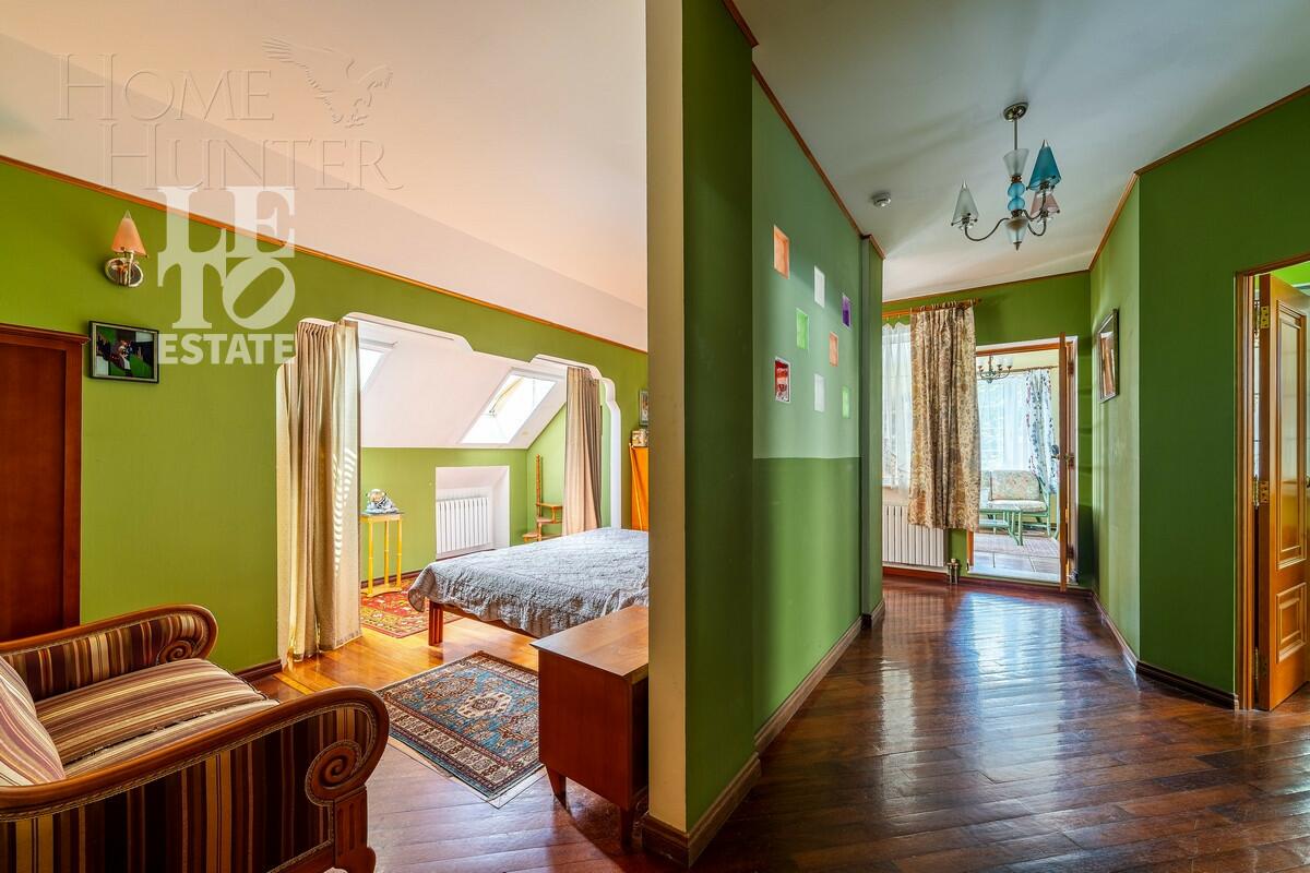 2-этажный коттедж 675.8 м² с отделкой