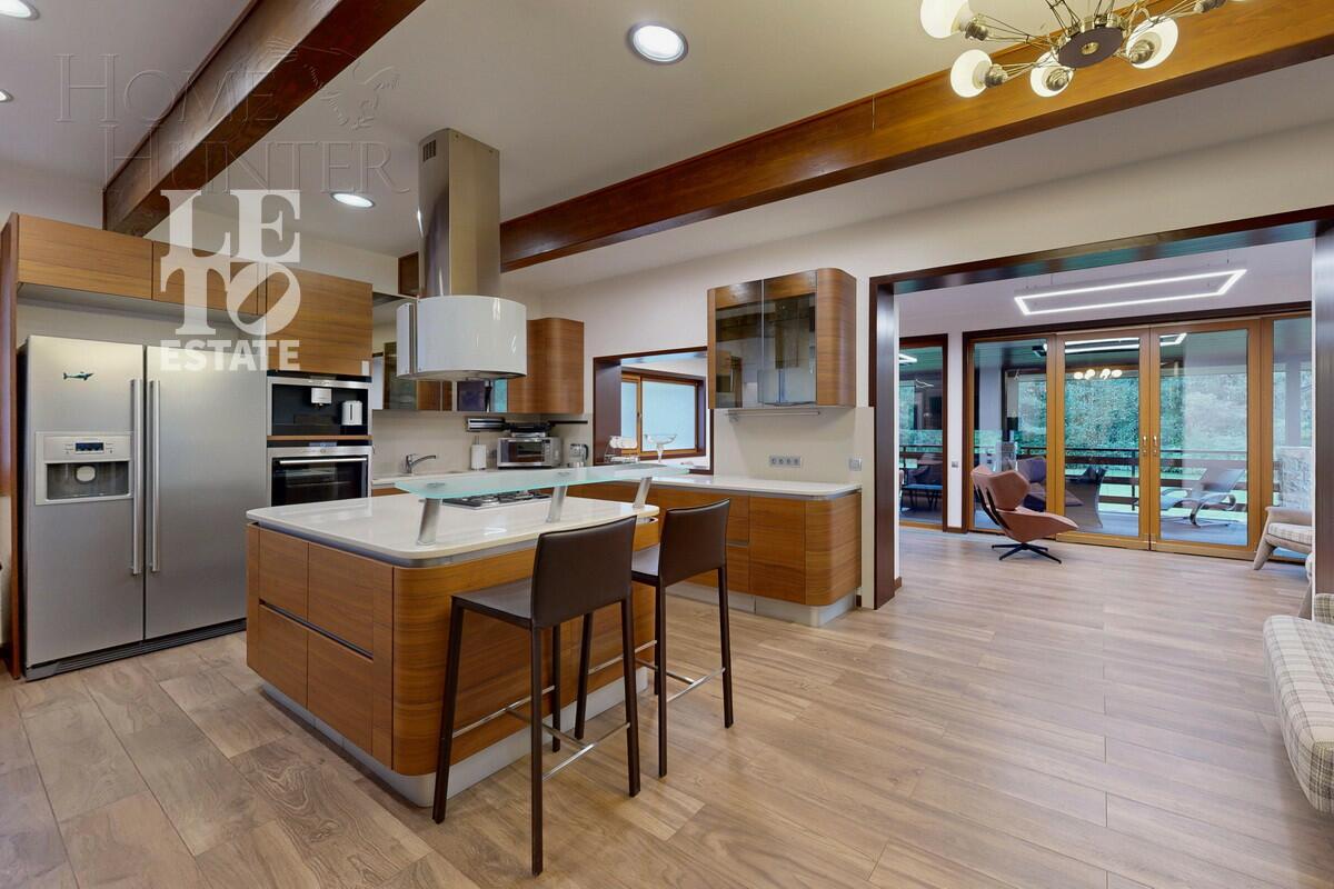 2-этажный коттедж 403 м² с отделкой