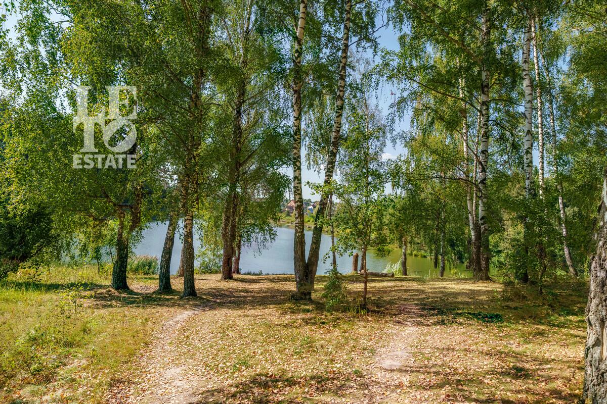 2-этажный коттедж 330 м² с отделкой