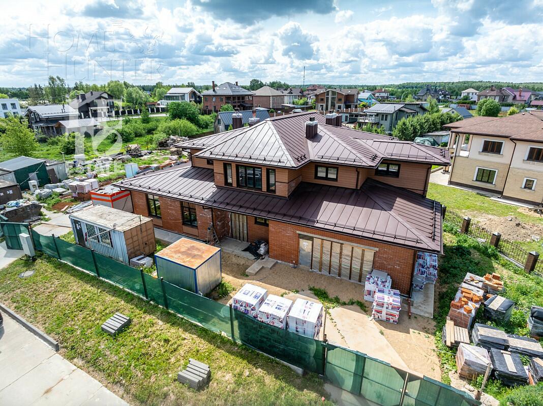 2-этажный коттедж 480 м² без отделки