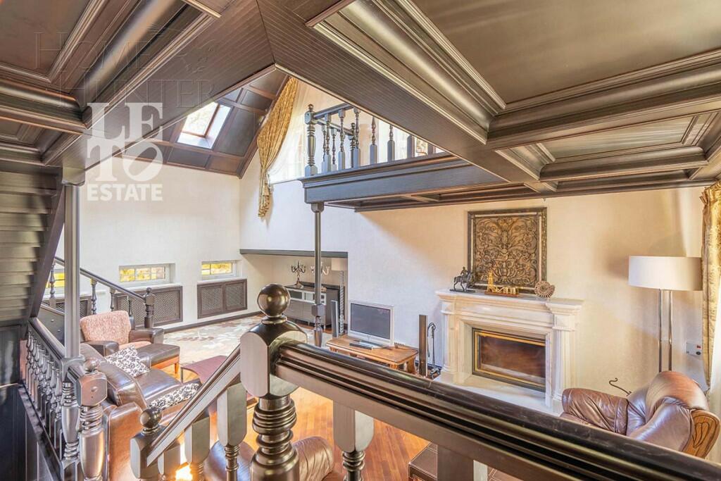 2-этажный коттедж 3 817 м² с отделкой