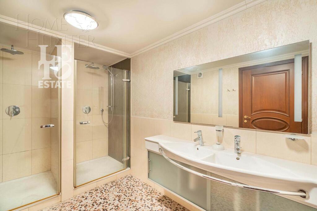 2-этажный коттедж 3 817 м² с отделкой