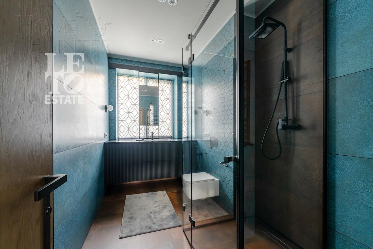 3-этажный коттедж 210 м² с отделкой