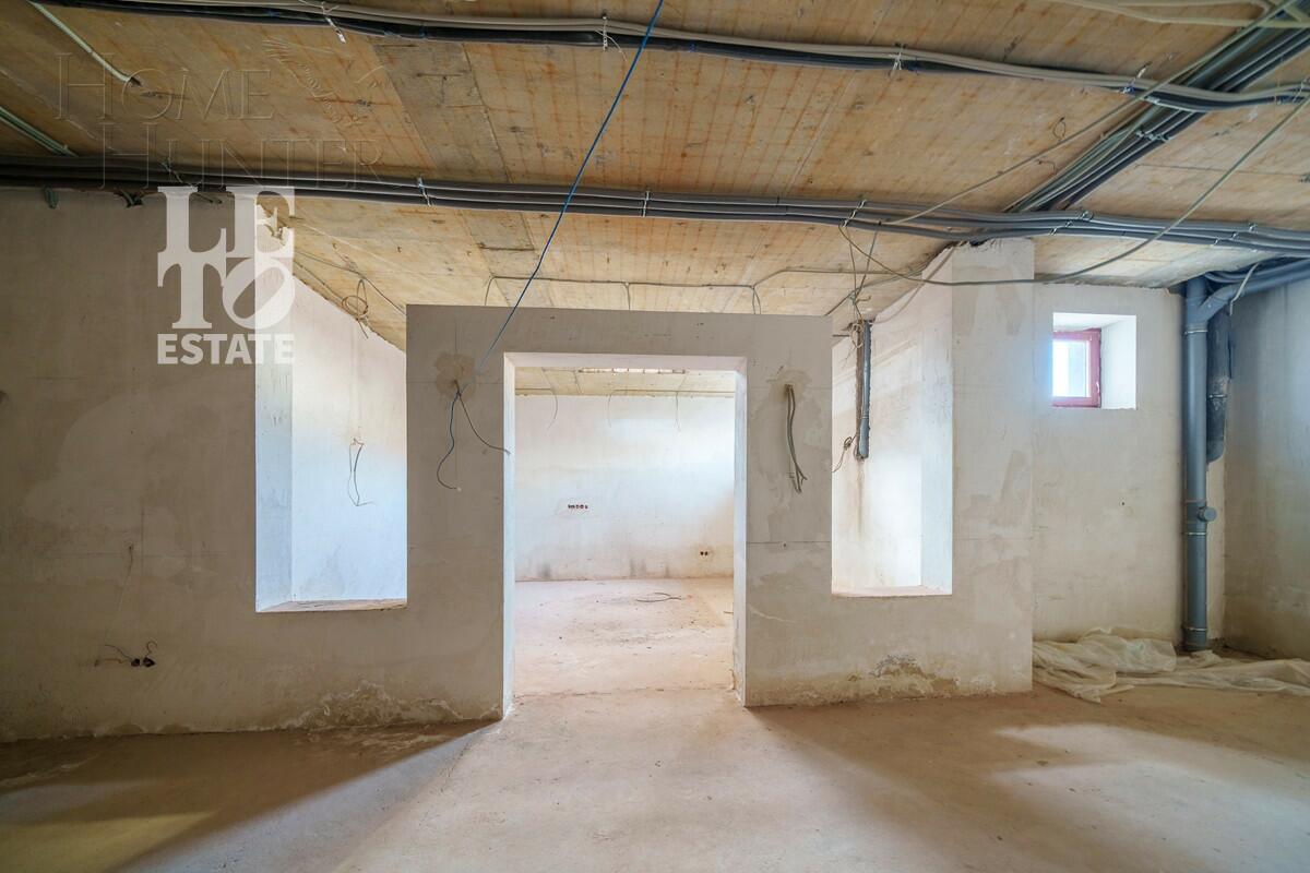 2-этажный коттедж 568.2 м² без отделки