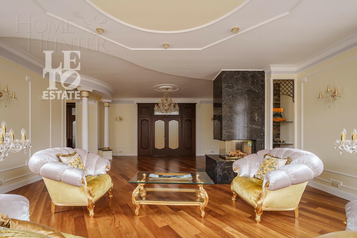 2-этажный коттедж 700 м² с отделкой