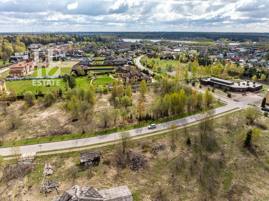 Участок 110.82 сот. в охраняемом поселке