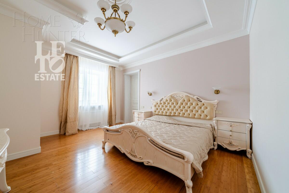 2-этажный коттедж 1 110 м² с отделкой