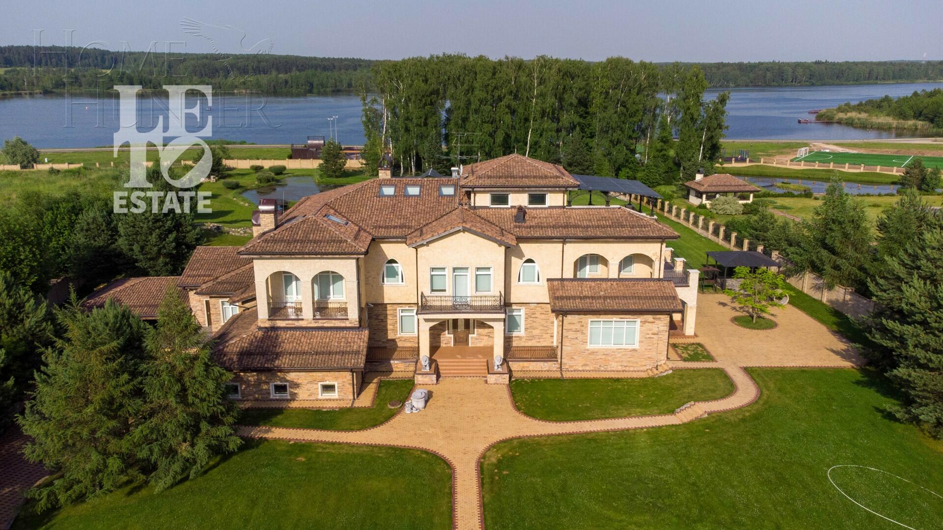 3-этажный коттедж 1 500 м² с отделкой