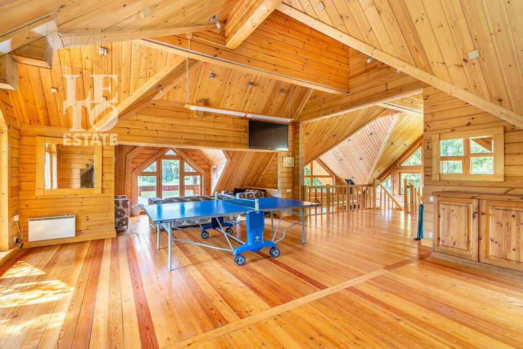 2-этажный коттедж 400 м² с отделкой