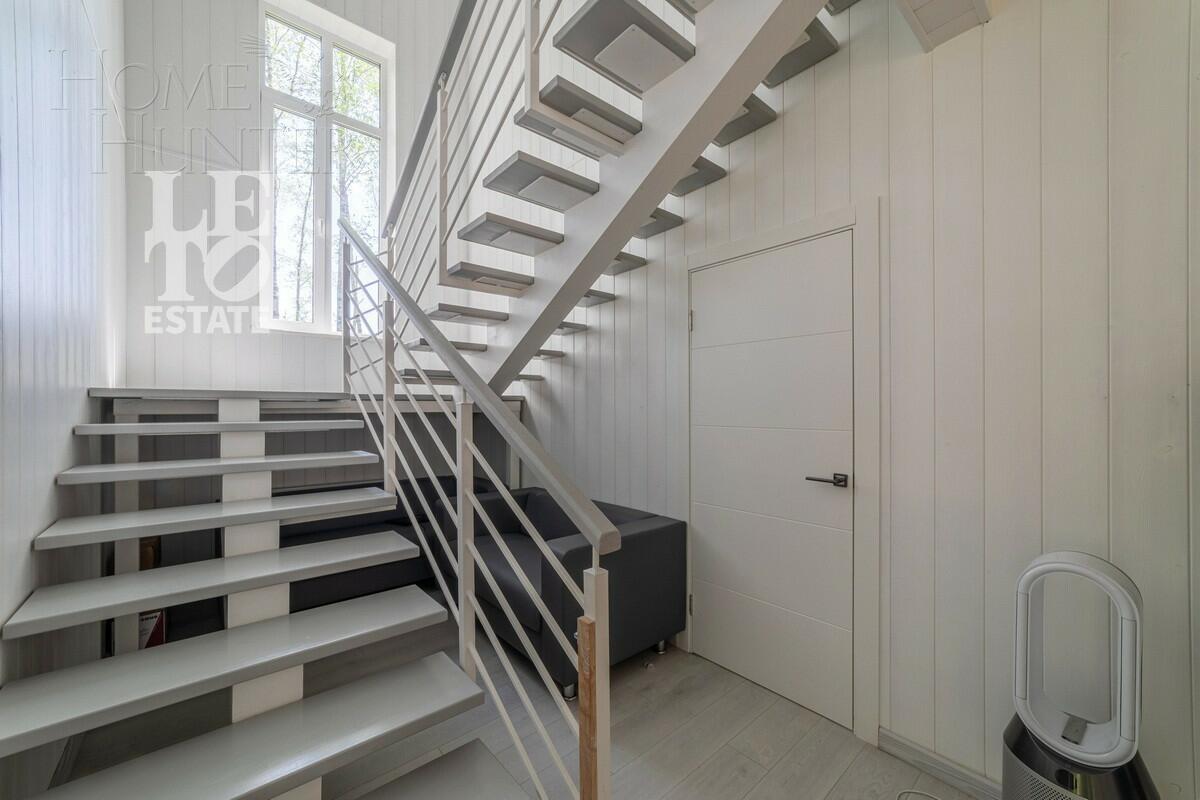 2-этажный коттедж 257 м² с отделкой