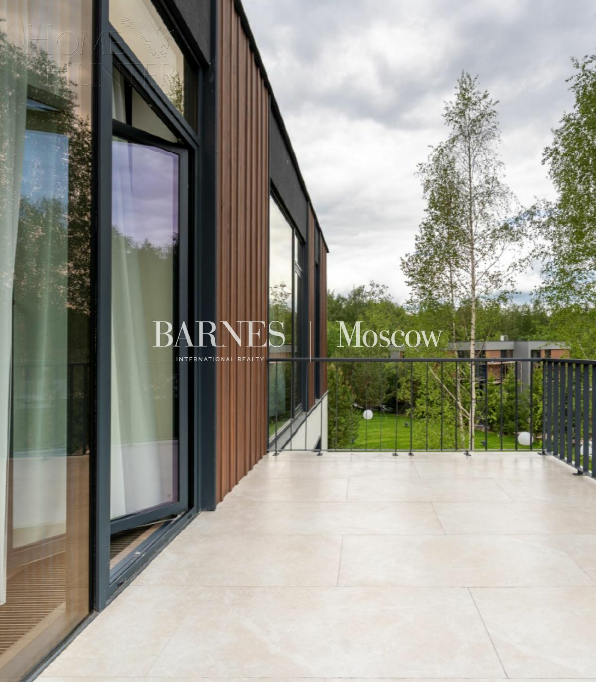 2-этажный коттедж 390.5 м² с отделкой