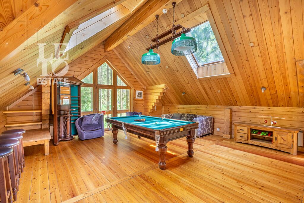 2-этажный коттедж 400 м² с отделкой