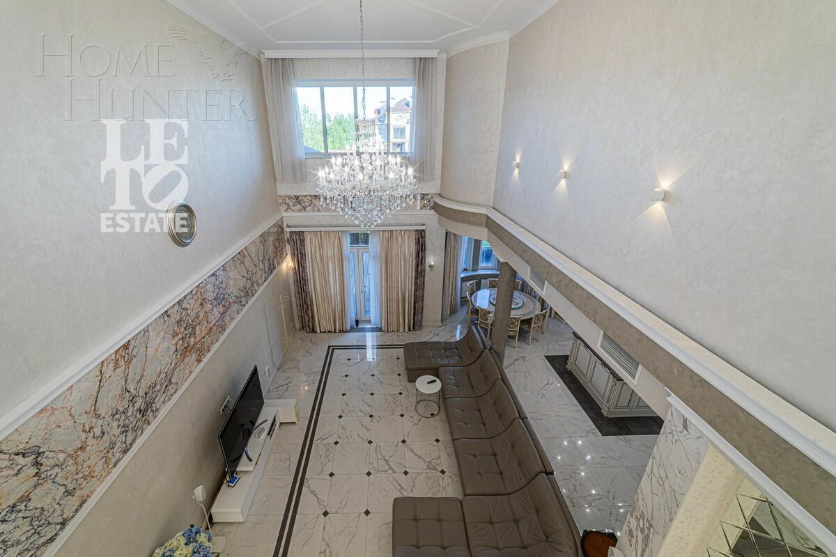 2-этажный коттедж 1 150 м² с отделкой