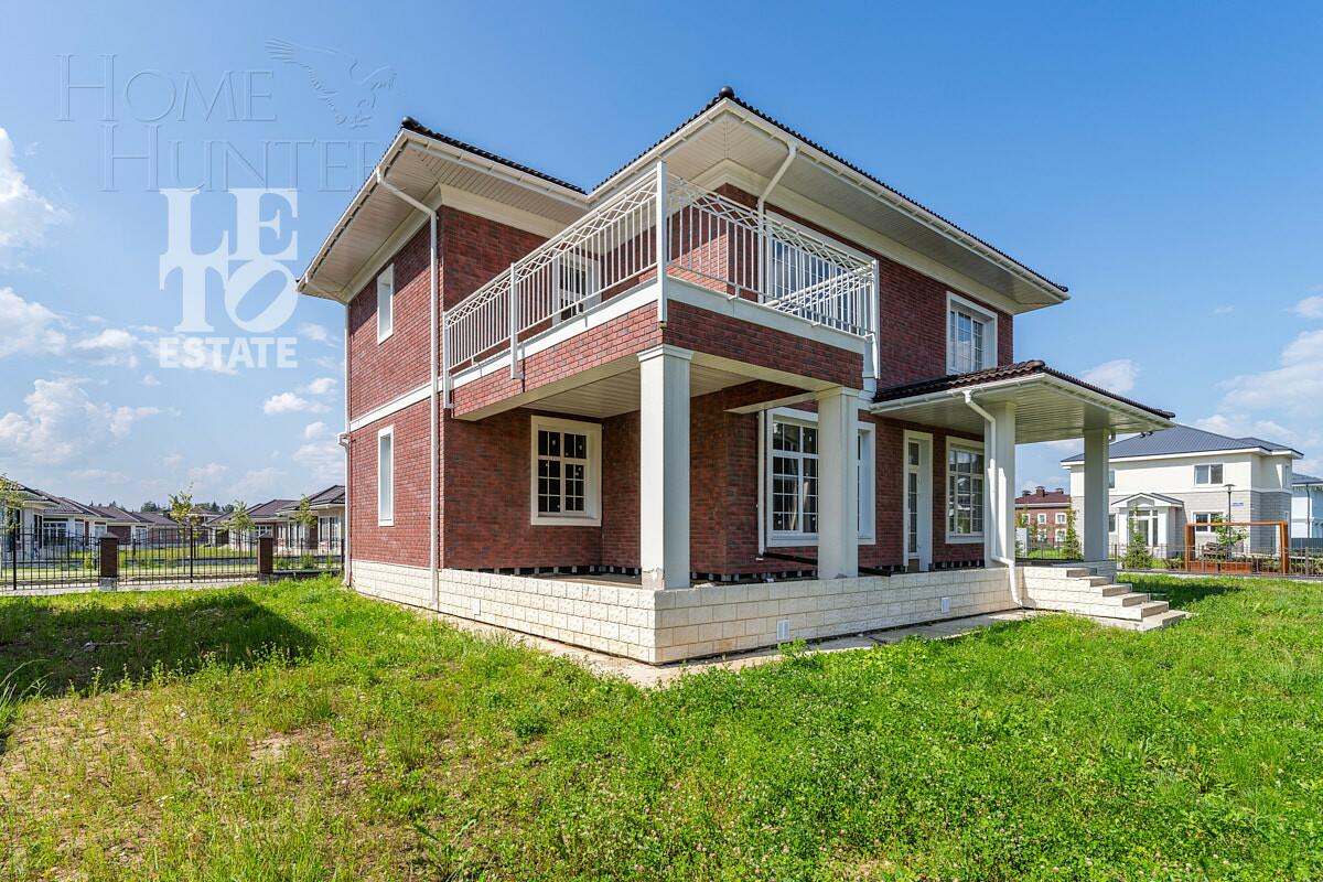 2-этажный коттедж 245.3 м² с отделкой