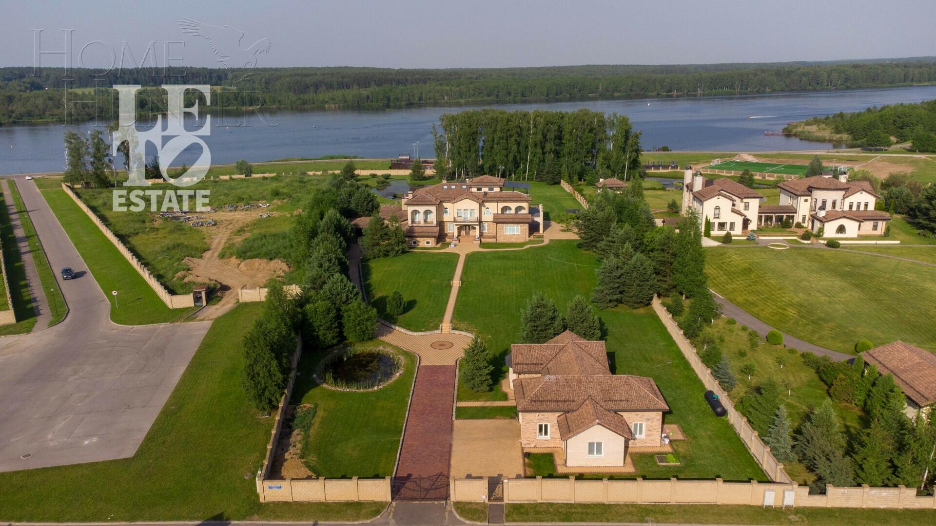 3-этажный коттедж 1 500 м² с отделкой