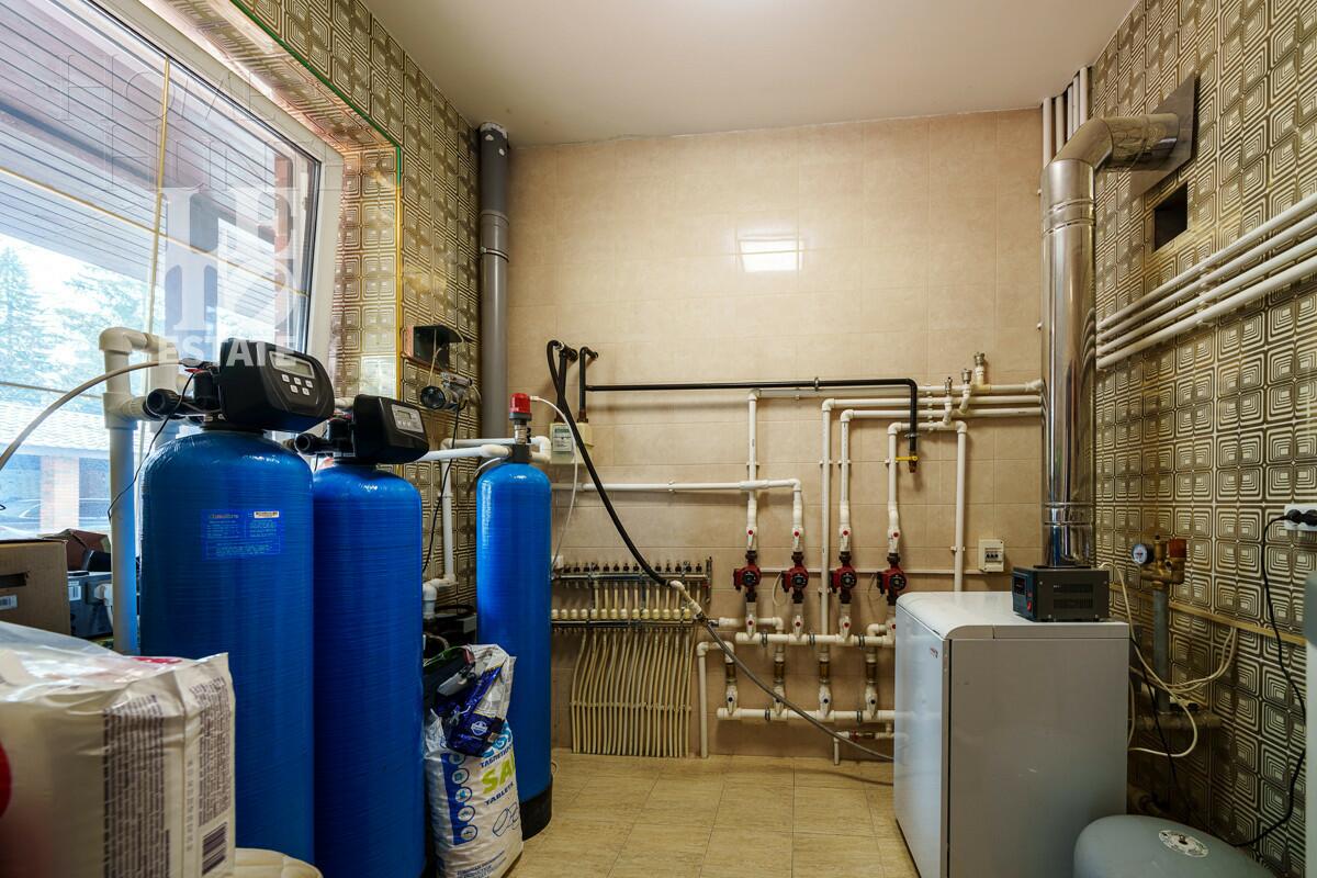 2-этажный коттедж 290 м² с отделкой